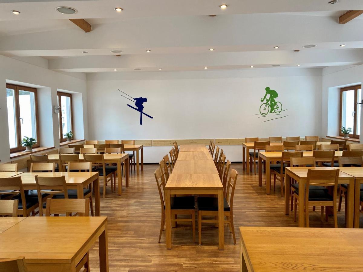 Hostel Blsv Sportcamp Direkt Am Kurvenlift *